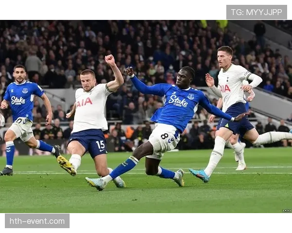 埃弗顿锋线近期表现稳健，进攻效率持续提升