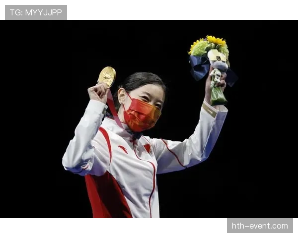 孙一文比赛间隙居然带着助理逛奢侈品店，这生活和球场判若两人！