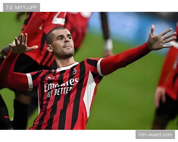 AC米兰边路主导进攻，中路层次问题逐步显现，对赛季表现带来挑战