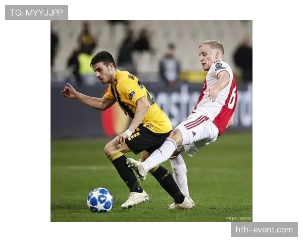 阿贾克斯争冠能力面临考验：状态下滑对赛季走势构成影响